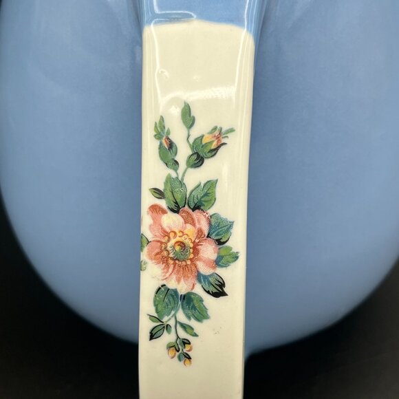 Vintage Hall’s Superior Kitchenware 1259 Rose Parade Small Pitcher with‎ ice Lip - Picture 3 of 7